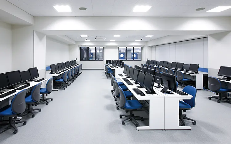 コンピュータ室